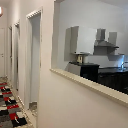 La Petite Maison Alessandria